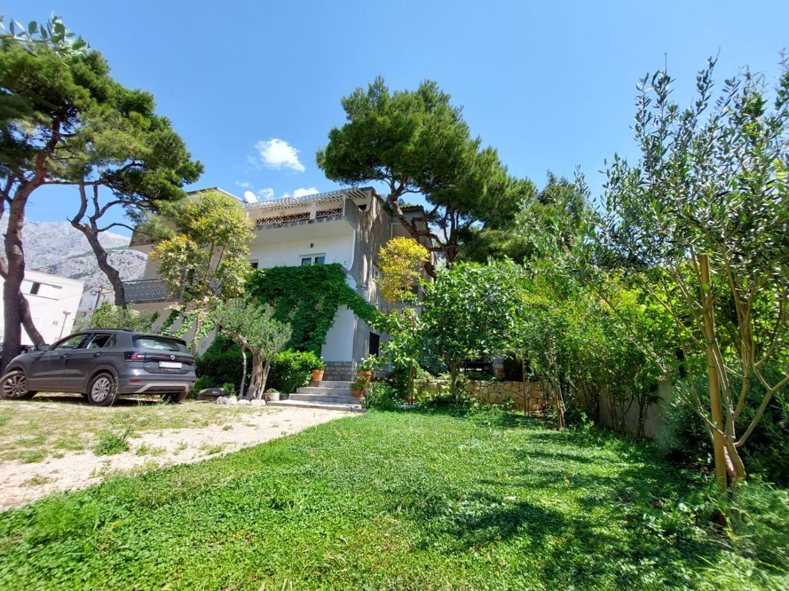 17 Pines Apartment Makarska Exterior photo
