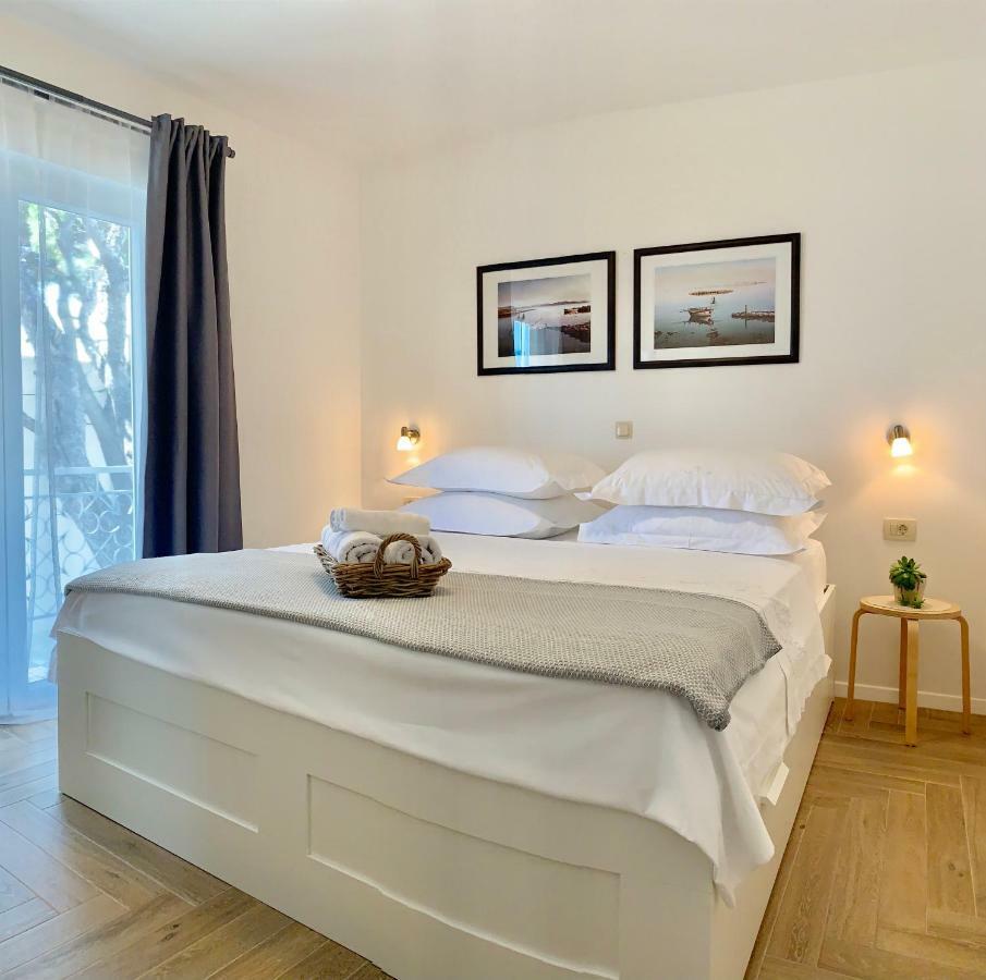 17 Pines Apartment Makarska Exterior photo